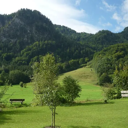 Am Schlierbach Apartment *